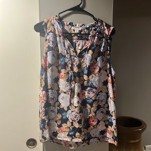 Elaine Rose Floral sleeveless Top in Large